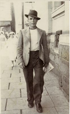 1934 - Bern West in his late 20s in Perth
Bernard West (1916-2007) was a great grandchild of Bridget Carrucan and John Coleman. This photo shows him in Perth in his later 20s, probably around 1934.
This photo was passed onto us by his daughter Cheryl.
