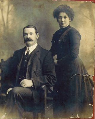 1900s - Early photo of Michael and Margaret Carrucan
Michael Martin CARRUCAN (1866-1954), the son of Peter Carrucan, married Margaret Lynch (1868-) in 1891. This photo was taken in the early 1900s.
Michael and Margaret had 6 children

Thomas Michael CARRUCAN (1892-1951)
Francis William CARRUCAN (1895-1967)
Monica CARRUCAN (1896-1976)
Leo CARRUCAN (1901-1958)
Marguerite (Madge) CARRUCAN (1903 - 1969)
Kathleen CARRUCAN (1906-1992)
