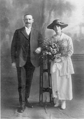 1921 - Wedding of Frank Carrucan and Mary (Mollie) McMahon
1921 - Wedding of Frank Carrucan and Mary (Mollie) McMahon
