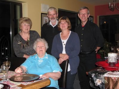 2012-08 Tim Erickson in Fanore with Patsy and Anne Carrucan and Patsy's mother Nancy
