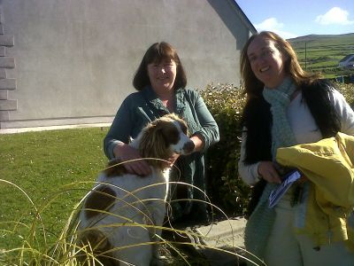 2015-05 fanore - Ann Chmielewski nee Martin with Anne Carrucan
In May 2015, Simon and Ann Chmielewski with daughter Claudia visited Fanore. Here is Ann with Anne Carrucan.
