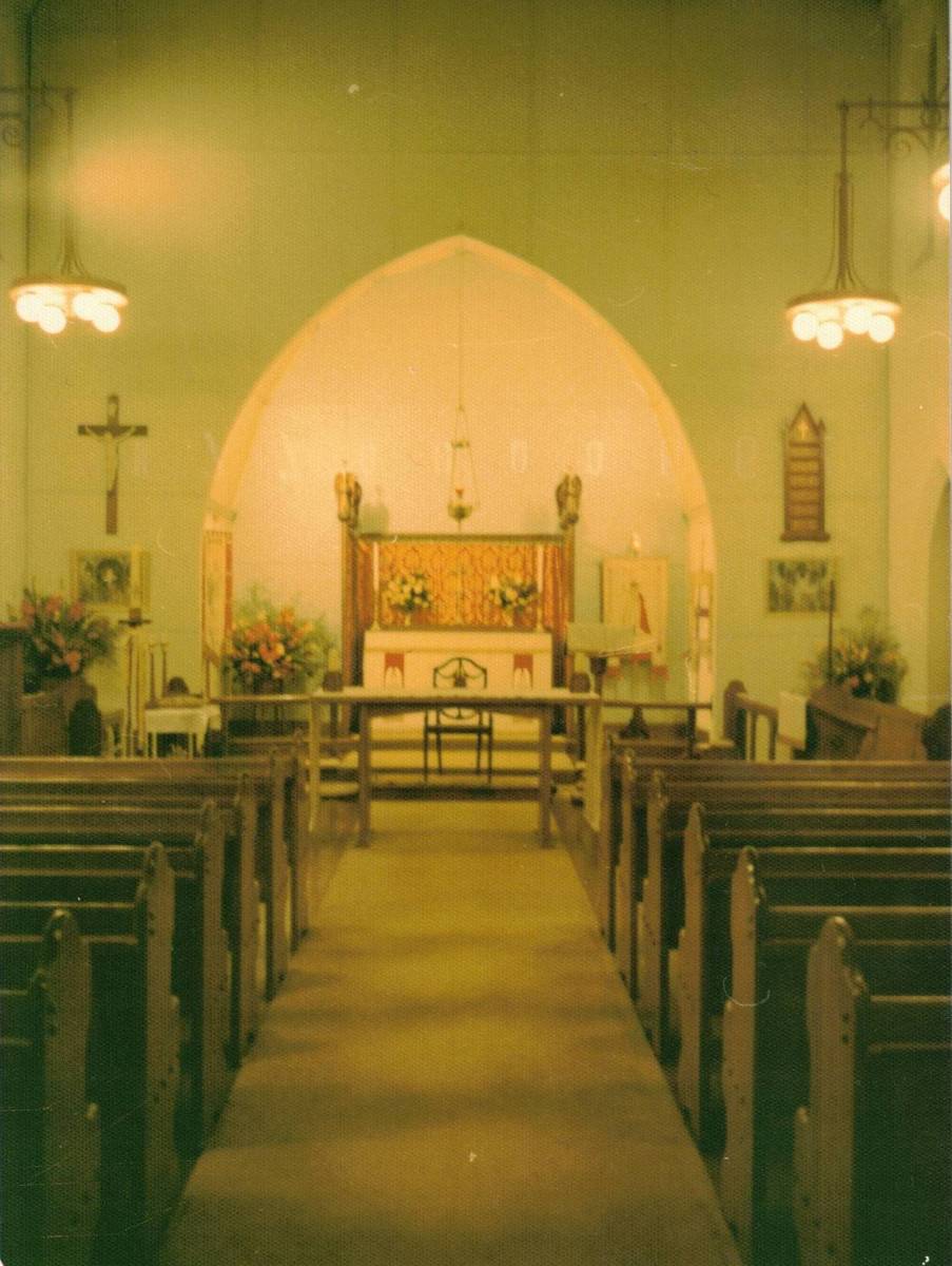 1960s - Old St Linus Altar
A very nice shot looking towards the old St Linus altar end of the church, before the 1978 renovations were done.
Photo supplied by Ian Pollard.
