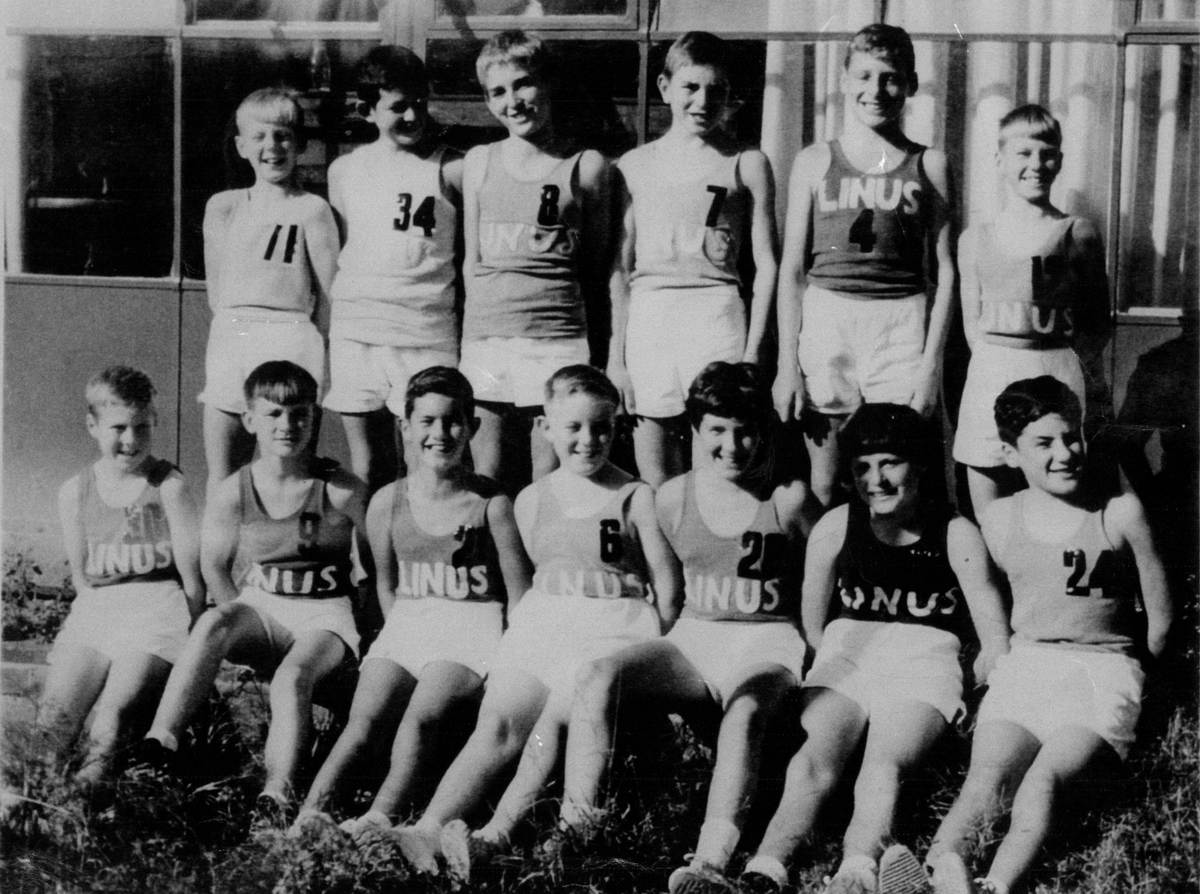 1968 St Linus U14 Basketball team
Another photo from Ian Pollard showing the 1968 St Linus U14 Basketball team. Players are
11 Neil Cooper, 34 unknown, 8 Alan Bell, 7 Alan Whiteside, 4 Neil Pollard, 12 Stuart Cooper, 30 John Percival, 9 Geoffrey Maunder, 21 Trevor Sibbald, 6 John Lewis, 20 Michael Crivelli, 33 Greg Lambert, 30 Garry Percival and 24 John Young.
Photo supplied by Ian Pollard.
