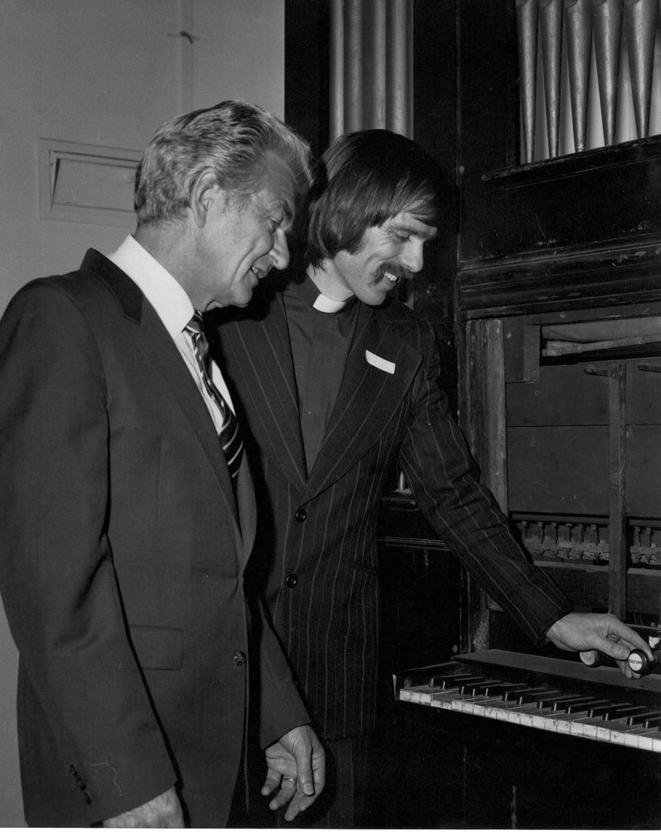 1983 - Moyle Organ Appeal Launch - Prime Minister Bob Hawker with vicar Alan Cadwallader.
In 1982, a project commenced to restore the Moyle Organ, a small chamber organ built for a residence, previously used in St Cuthbert’s Brunswick. The organ had been stored by Christ Church Brunswick for some time. St Linus’ expressed a degree of interest in the instrument in 1978. Matters slowly progressed and eventually an appeal was launched under the auspices of the Organ Historical Trust of Australia, with the then local member for Wills, Mr Bob Hawke, and the Archbishop joint patrons of the appeal. The organ was stored in pieces in the hall, the vicarage kitchen cupboards and in local garages until restoration commenced. 

The organ appeal was officially launched in November 1993 by the then Prime Minister Hawke, in the company of parishioners, invited guests and journalists, a large number of police and security people and a group of uranium protesters who had followed him from a meeting at the Coburg Town Hall. The afternoon was a great occasion for the parish and the ensuing publicity was of benefit to the appeal. 
